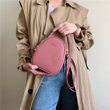 Indlæs billede til gallerivisning Letvægtstaske med flere kompartementer