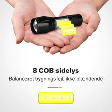 Indlæs billede til gallerivisning Transportabel Minilommelygte