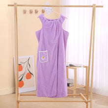 Indlæs billede til gallerivisning Hurtigtørrende vandabsorberende 2-i-1 badekåbe og håndklæde