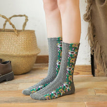 Indlæs billede til gallerivisning 5 par Vintage-broderede blomstersokker