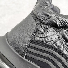Indlæs billede til gallerivisning Koskinds sneakers med krokodilleprint