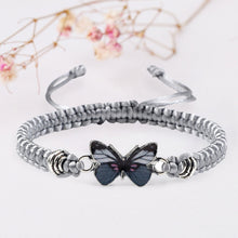 Indlæs billede til gallerivisning Armbånd med sommerfuglevedhæng