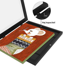 Indlæs billede til gallerivisning Saker Kunstrammer til børnekunstprojekter (25x32cm)