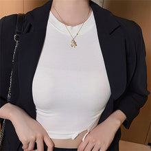 Indlæs billede til gallerivisning Angel Pony Pendant halskæde