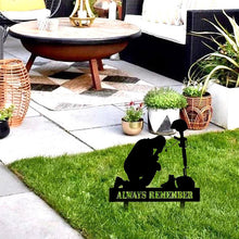 Indlæs billede til gallerivisning Soldiers Memorial decoration