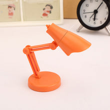 Indlæs billede til gallerivisning Magnetisk mini skrivebordslampe