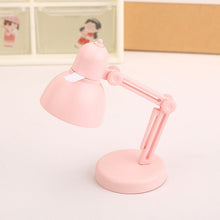 Indlæs billede til gallerivisning Magnetisk mini skrivebordslampe