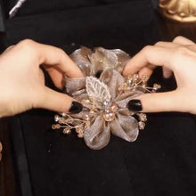 Indlæs billede til gallerivisning Blomsterbukets hårbånd