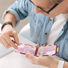 Indlæs billede til gallerivisning Pilleetui til rejsen