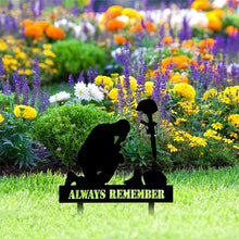 Indlæs billede til gallerivisning Soldiers Memorial decoration