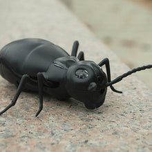 Indlæs billede til gallerivisning Fjernstyret elektrisk dyrelegetøj