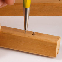 Indlæs billede til gallerivisning Dobbelthovedede søm til fodlister