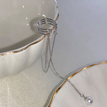 Indlæs billede til gallerivisning Perlekæde manchetørering med kvaster (Kun højre øre)