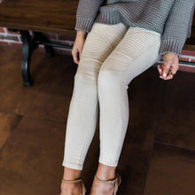 Indlæs billede til gallerivisning Elastiske højtaljede slim fit jeans
