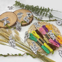 Indlæs billede til gallerivisning Broderitrykt papirsæt