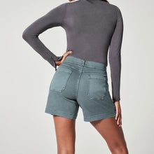 Indlæs billede til gallerivisning Strækbare twillshorts (Dame)