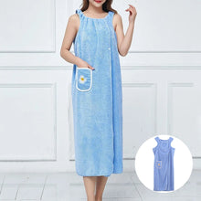 Indlæs billede til gallerivisning Hurtigtørrende vandabsorberende 2-i-1 badekåbe og håndklæde