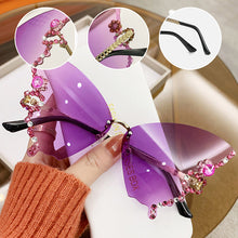 Indlæs billede til gallerivisning Sommerfugleformede solbriller med diamanter