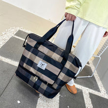 Indlæs billede til gallerivisning Checkered holdall with large capacity
