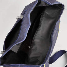 Indlæs billede til gallerivisning Rygsæk i lærred med bladmønster