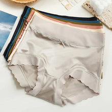 Indlæs billede til gallerivisning Mellemtaljet satinundertøj (Dame)