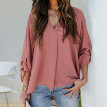 Indlæs billede til gallerivisning Long-sleeved solid v-neck blouse