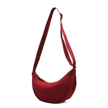 Indlæs billede til gallerivisning Halvmåneformet crossbodytaske
