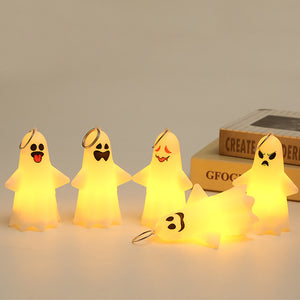 ✨2024 Bærer et lille spøgelsesnatlys👻