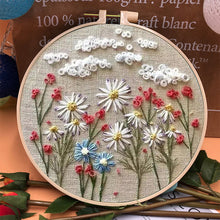 Indlæs billede til gallerivisning Ringformet blomsterbroderisæt til begyndere
