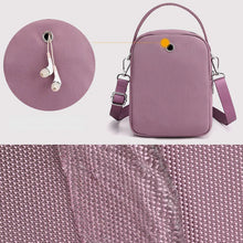 Indlæs billede til gallerivisning Letvægts vandtæt crossbodytaske med multilommer
