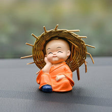 Indlæs billede til gallerivisning Babymunke-figur med hat i polyharpiks (4stk)

