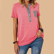 Indlæs billede til gallerivisning T-shirt med lomme og knapper
