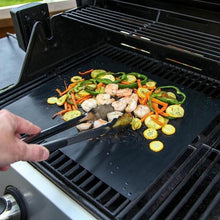 Indlæs billede til gallerivisning Non-stick BBQ grillmåtter med skærekasse
