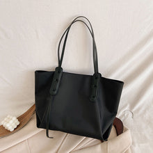 Indlæs billede til gallerivisning Waterproof Oxford Cloth Large Capacity Tote Bag
