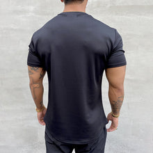 Indlæs billede til gallerivisning Strækbar sports T-shirt i bomuld

