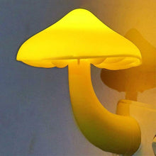 Indlæs billede til gallerivisning Sød lille svampe natlampe（10% rabat for 2 styk, 20% rabat for 3 styk, 30% rabat for 4 styk）

