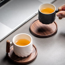 Indlæs billede til gallerivisning Håndlavet retro keramisk kaffekrus
