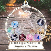 Indlæs billede til gallerivisning 📀I dette hus lytter vi til Taylor&#39;s Version Ornament

