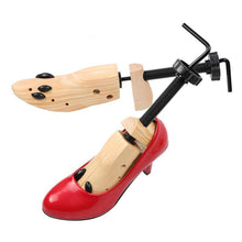 Indlæs billede til gallerivisning Wooden Shoe Stretcher
