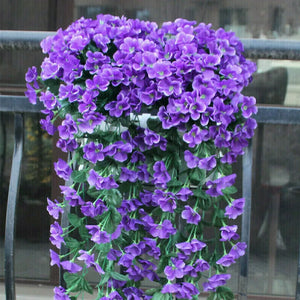 Kunstig blomsterkurv til ophængning
