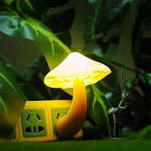 Indlæs billede til gallerivisning Sød lille svampe natlampe（10% rabat for 2 styk, 20% rabat for 3 styk, 30% rabat for 4 styk）
