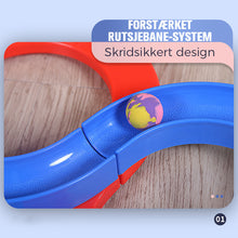 Indlæs billede til gallerivisning 8-formet bane med bolde
