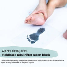 Indlæs billede til gallerivisning Mess-Free Baby aftryk Kit til hænder og fødder
