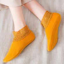 Indlæs billede til gallerivisning New Fashion Lace Warmer sokker
