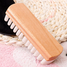 Indlæs billede til gallerivisning Soft Rubber Cleaning Brush

