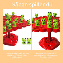 Indlæs billede til gallerivisning Balancer frøerne i træet med dette brætspil
