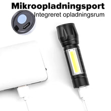 Indlæs billede til gallerivisning Transportabel Minilommelygte
