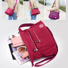 Indlæs billede til gallerivisning Vandtæt nylon skuldertaske
