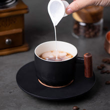 Indlæs billede til gallerivisning Håndlavet retro keramisk kaffekrus
