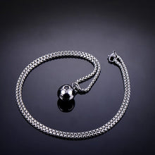 Indlæs billede til gallerivisning Creative Football Necklace
